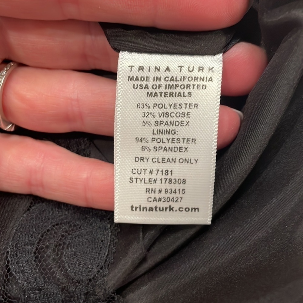 NWT Trina Turk LBD with Neck Detail, Size 6 - Picture 12 of 12